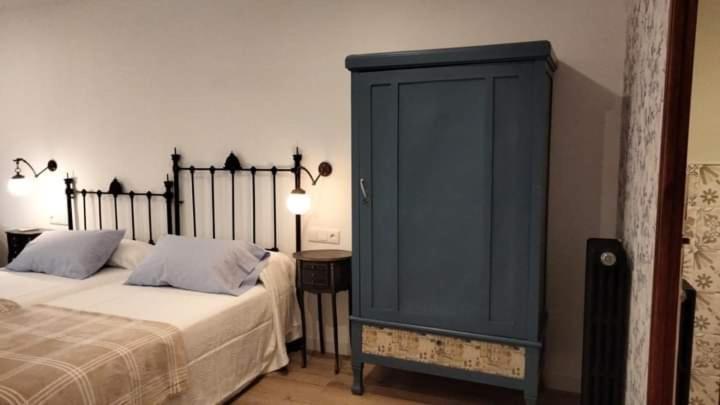 Hostal Los Aromas Villena Extérieur photo