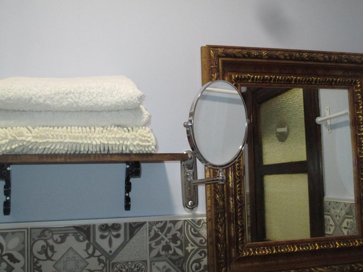 Hostal Los Aromas Villena Extérieur photo