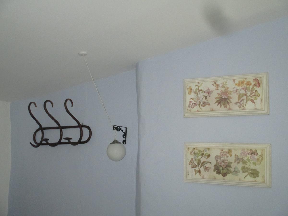 Hostal Los Aromas Villena Extérieur photo